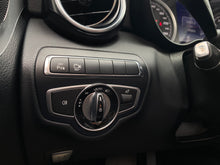 Cargar imagen en el visor de la galería, Mercedes-Benz C200 Cabriolet Modelo 2017
