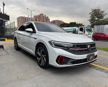 Cargar imagen en el visor de la galería, Volkswagen Jetta GLI Modelo 2023
