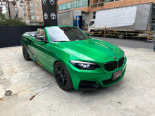 Cargar imagen en el visor de la galería, BMW M240I Cabriolet Modelo 2019
