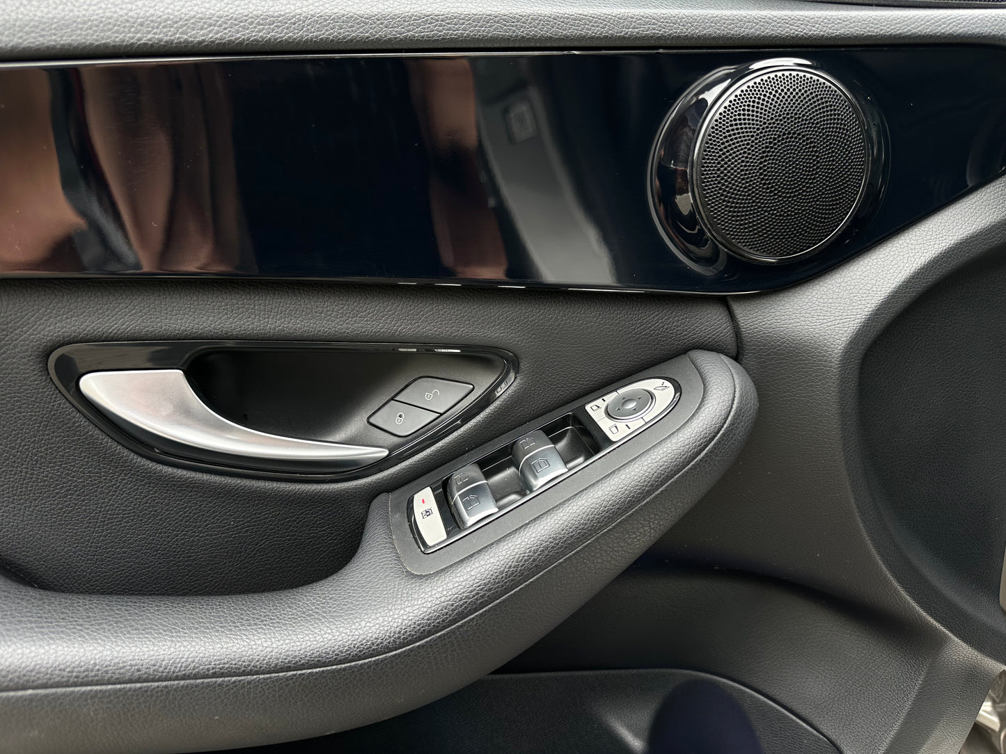 Mercedes-Benz C 200 Exclusive Modelo 2020