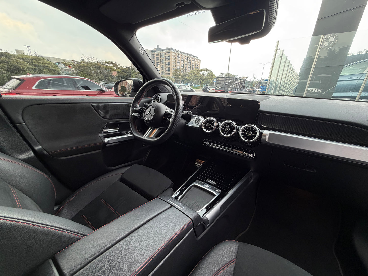 Mercedes Benz GLB200 Modelo 2024