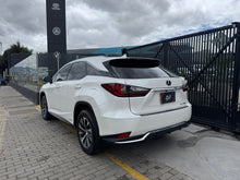 Cargar imagen en el visor de la galería, Lexus RX450h AWD Performance Híbrida

Modelo 2022

