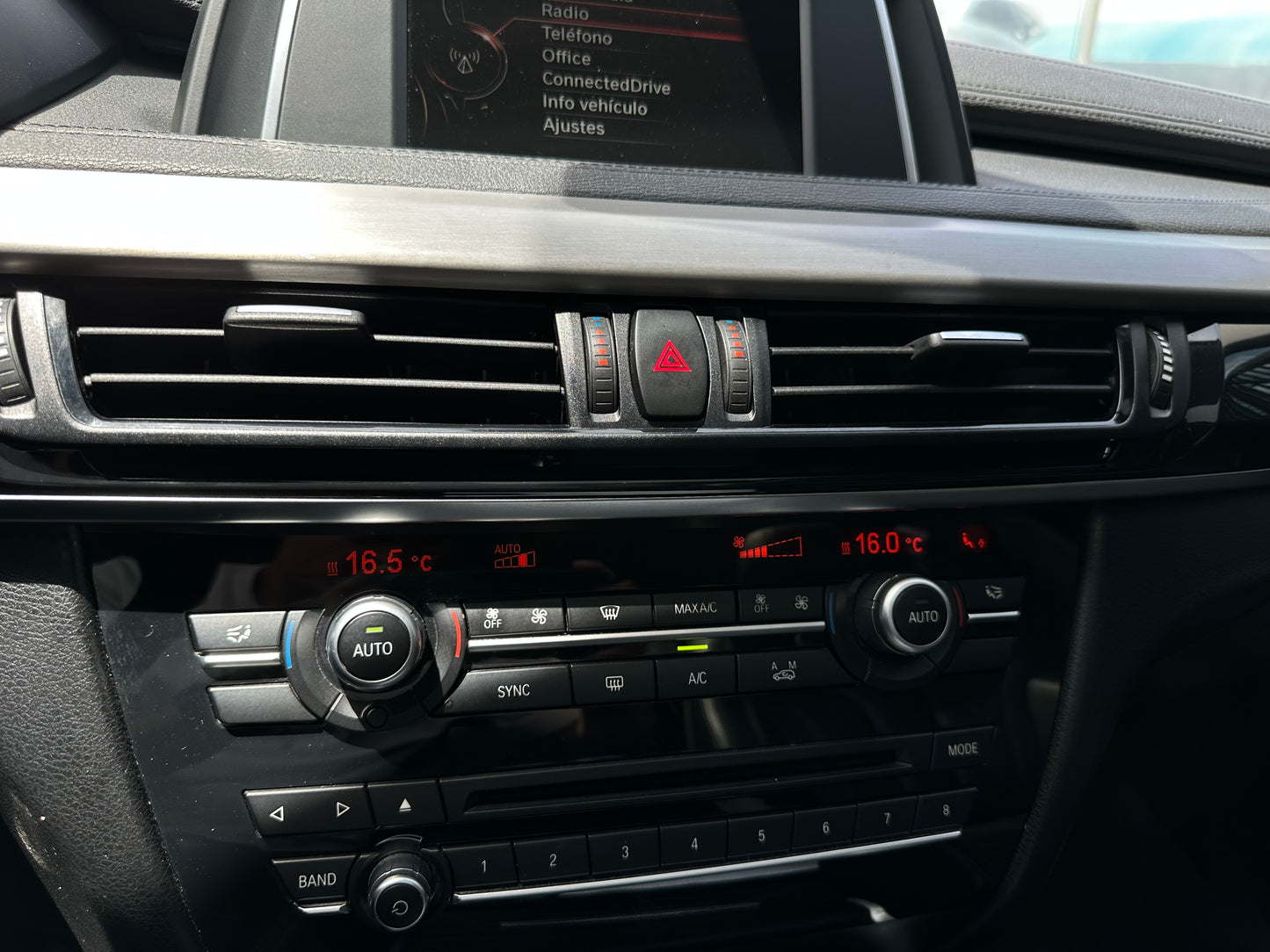 BMW X6 xDrive35i Modelo 2018 - Autos 93