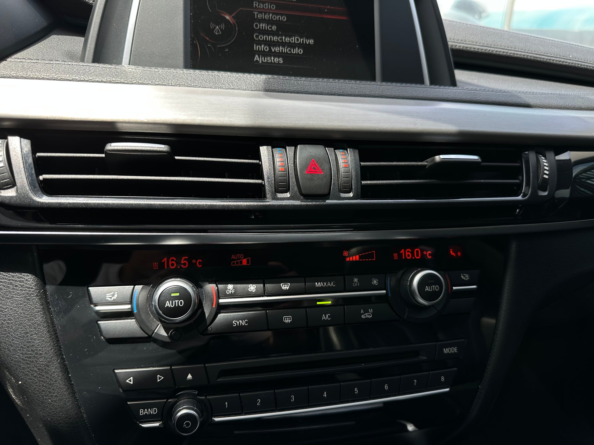 BMW X6 xDrive35i Modelo 2018 - Autos 93