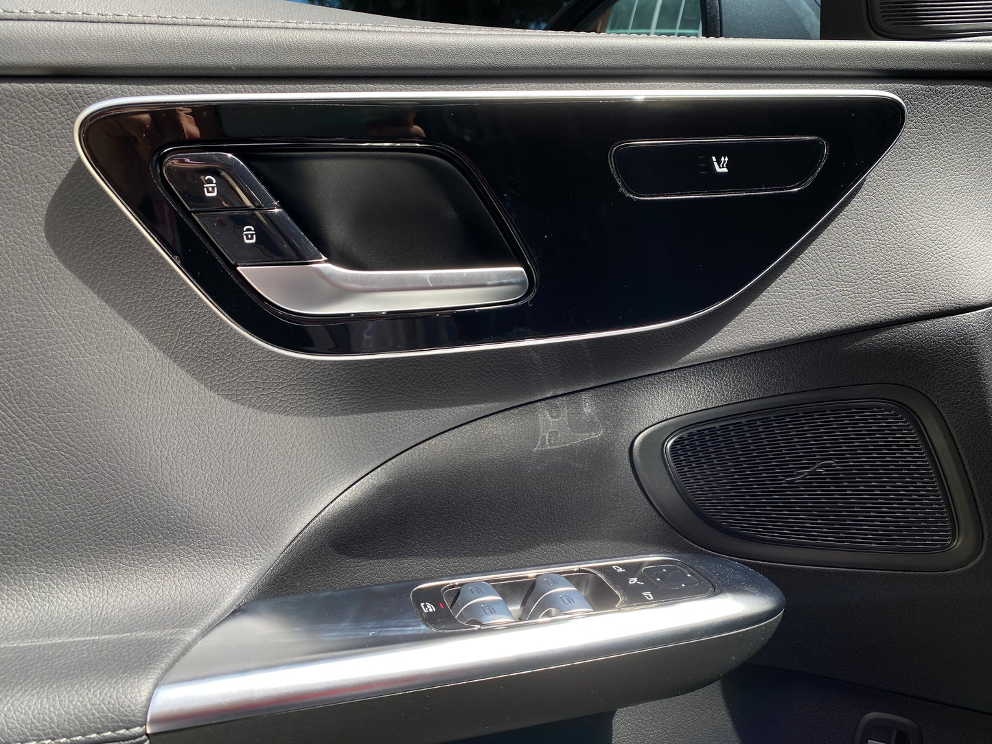 Mercedes-Benz C200 Híbrido Modelo 2025 - Autos 93