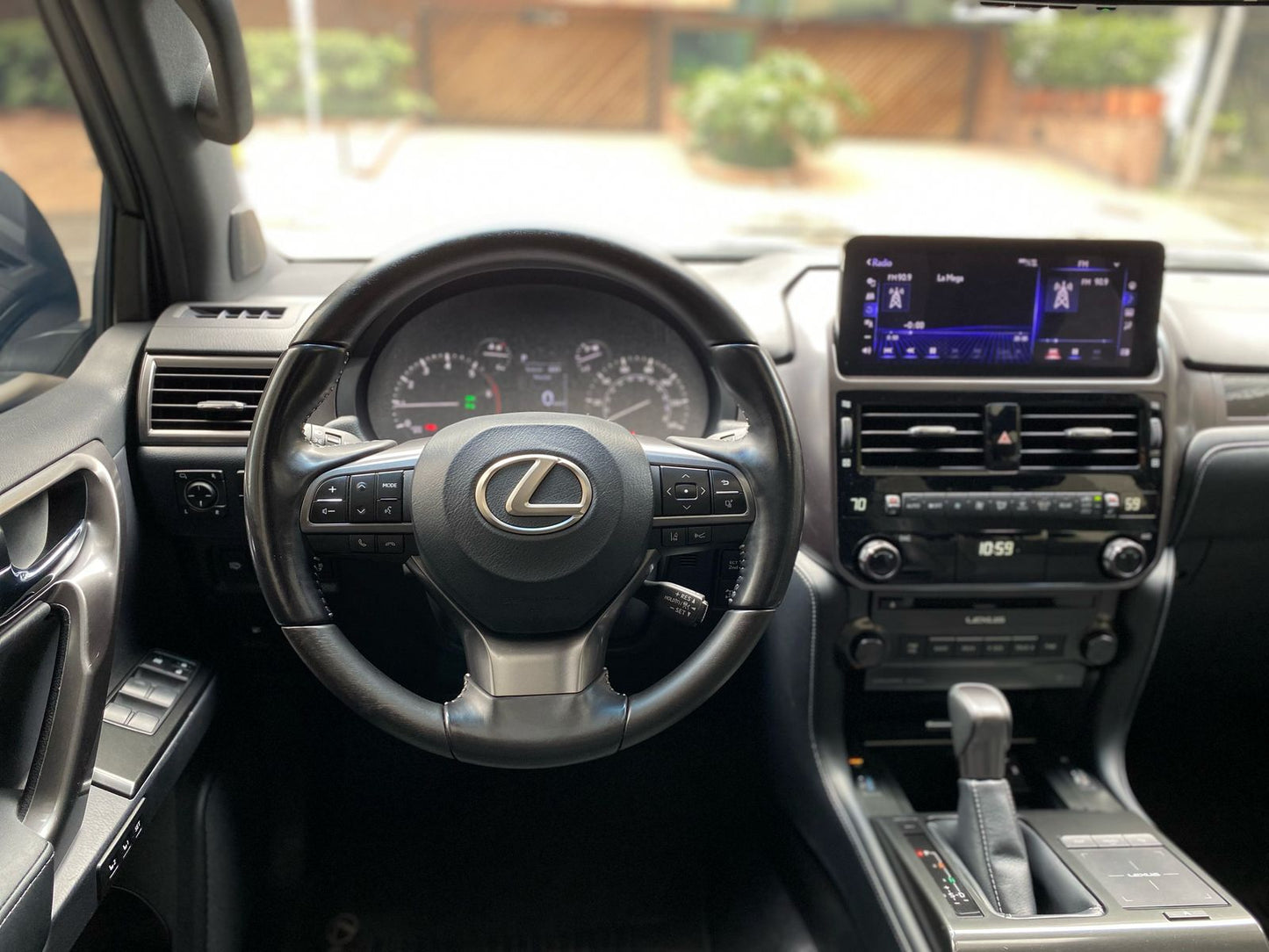 Lexus GX 460 Modelo 2022 - Autos 93