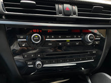 Cargar imagen en el visor de la galería, BMW X6 M Modelo 2018
