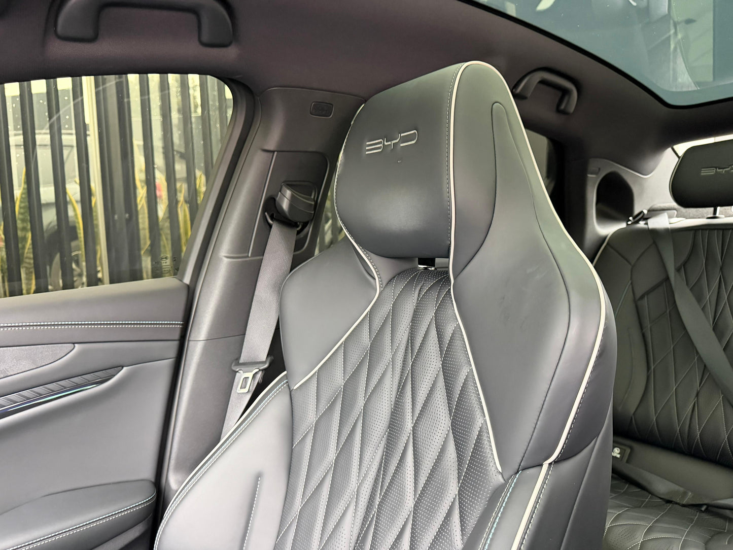 BYD SEAL Performance 3.8s Modelo 2024 - Autos 93