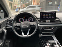 Cargar imagen en el visor de la galería, Audi Q5 45 TFSI Híbrida Modelo 2022
