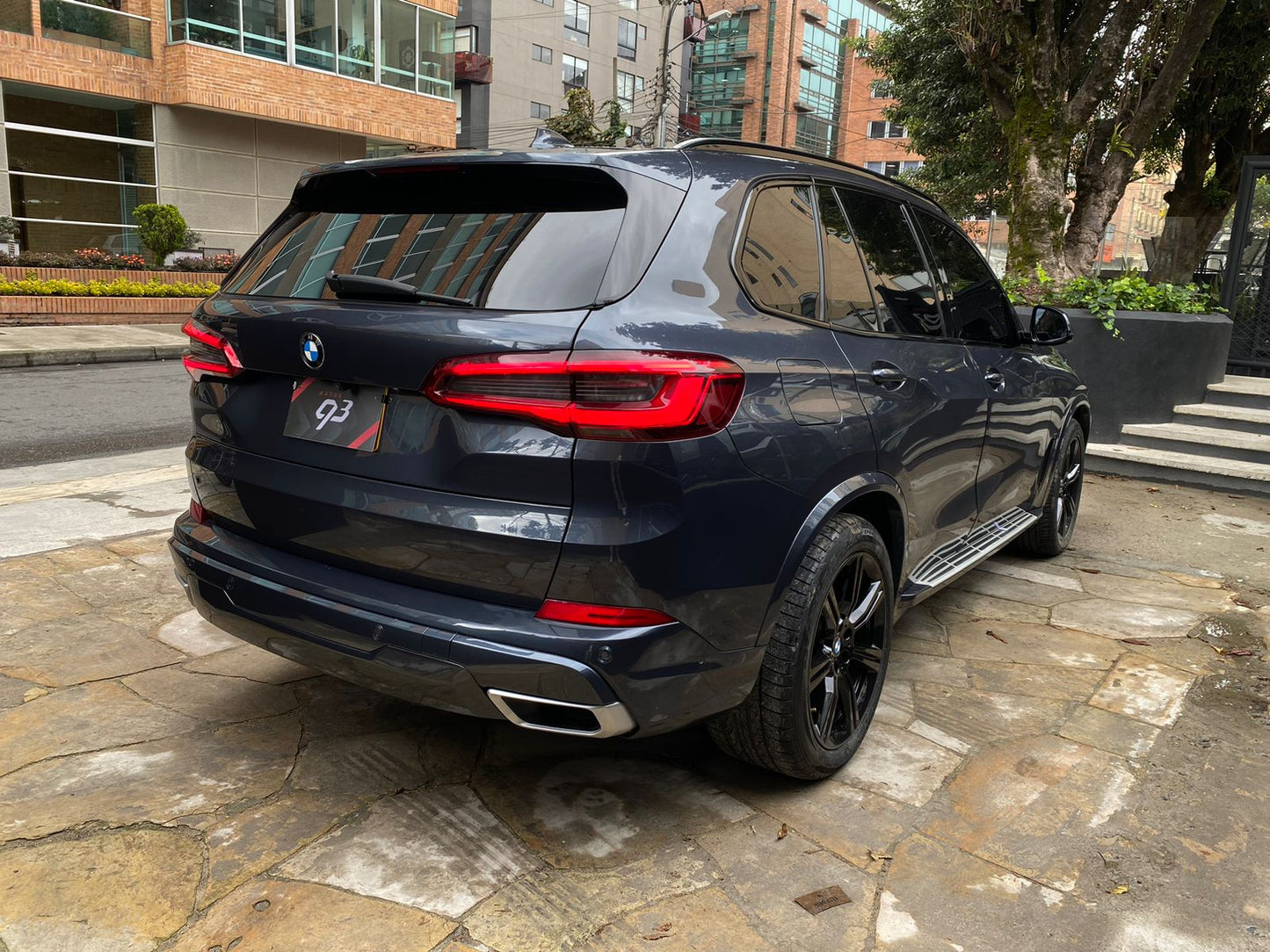 BMW X5 xDrive45E Blindada Modelo 2020 Híbrida - Autos 93