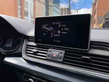 Cargar imagen en el visor de la galería, AUDI Q5 45 TFSI Modelo 2019
