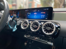 Cargar imagen en el visor de la galería, Mercedes-Benz AMG A35 4MATIC Híbrido Modelo 2023
