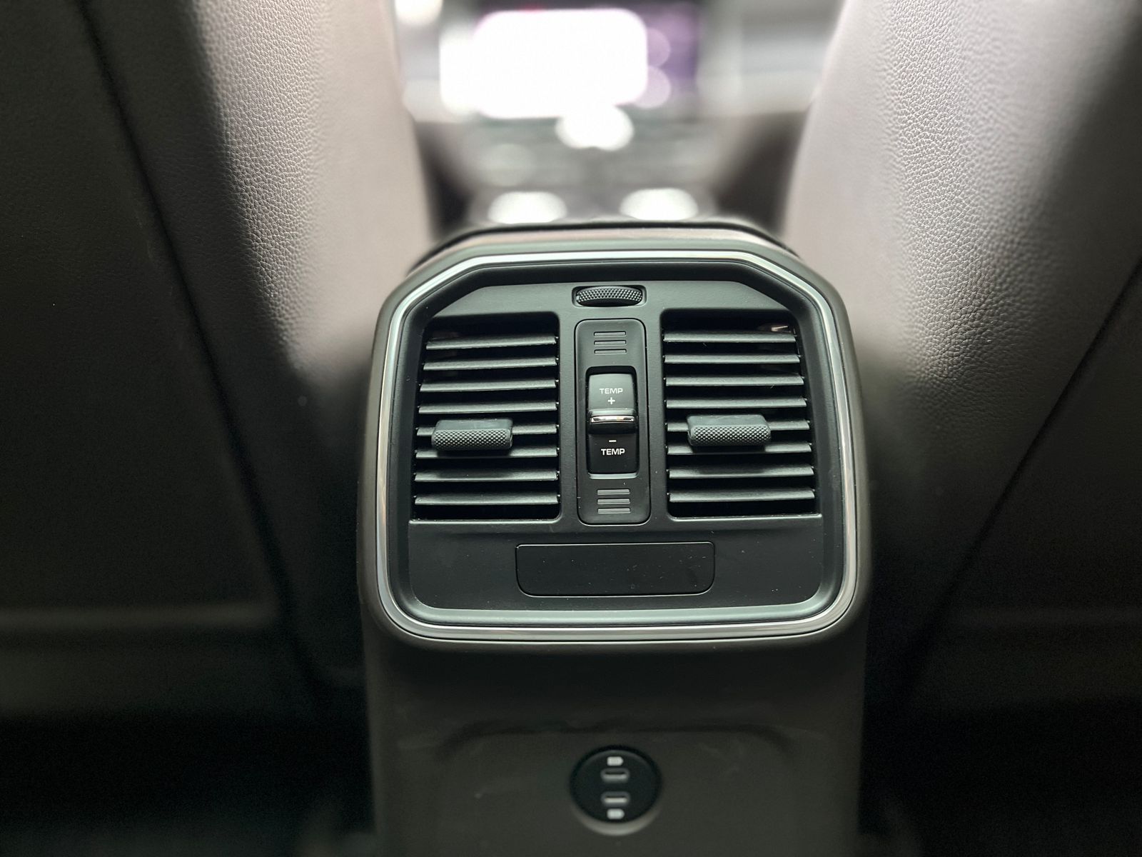 Porsche Macan Modelo 2023 - Autos 93