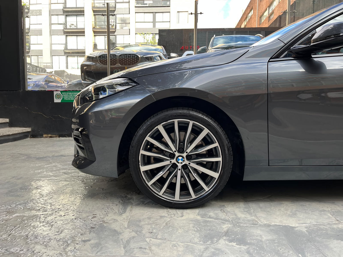 BMW 220i Gran Coupe Modelo 2022