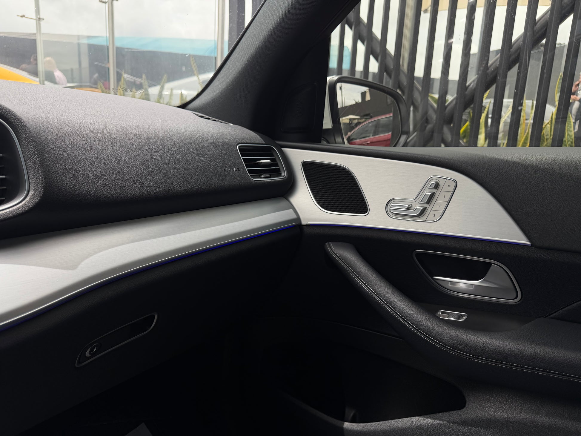 Mercedes Benz GLE350de Modelo 2023 - Autos 93