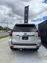 Cargar imagen en el visor de la galería, Toyota Prado TX Modelo 2012
