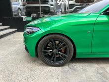 Cargar imagen en el visor de la galería, BMW M240I Cabriolet Modelo 2019
