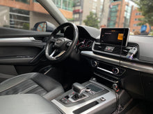 Cargar imagen en el visor de la galería, AUDI Q5 45 TFSI Modelo 2019
