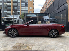 Cargar imagen en el visor de la galería, BMW 420I Cabriolet Modelo 2024
