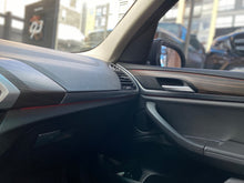 Cargar imagen en el visor de la galería, BMW X3 xDrive30I Modelo 2021
