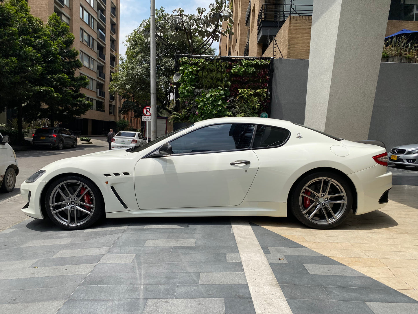 Maserati Gran Turismo MC Stradale Modelo 2011