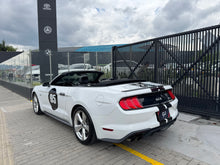 Cargar imagen en el visor de la galería, Ford Mustang GT Cabrío Modelo 2019
