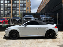 Cargar imagen en el visor de la galería, Audi TT Roadster Turbo Modelo 2017
