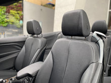 Cargar imagen en el visor de la galería, BMW 420I Cabrio Modelo 2018
