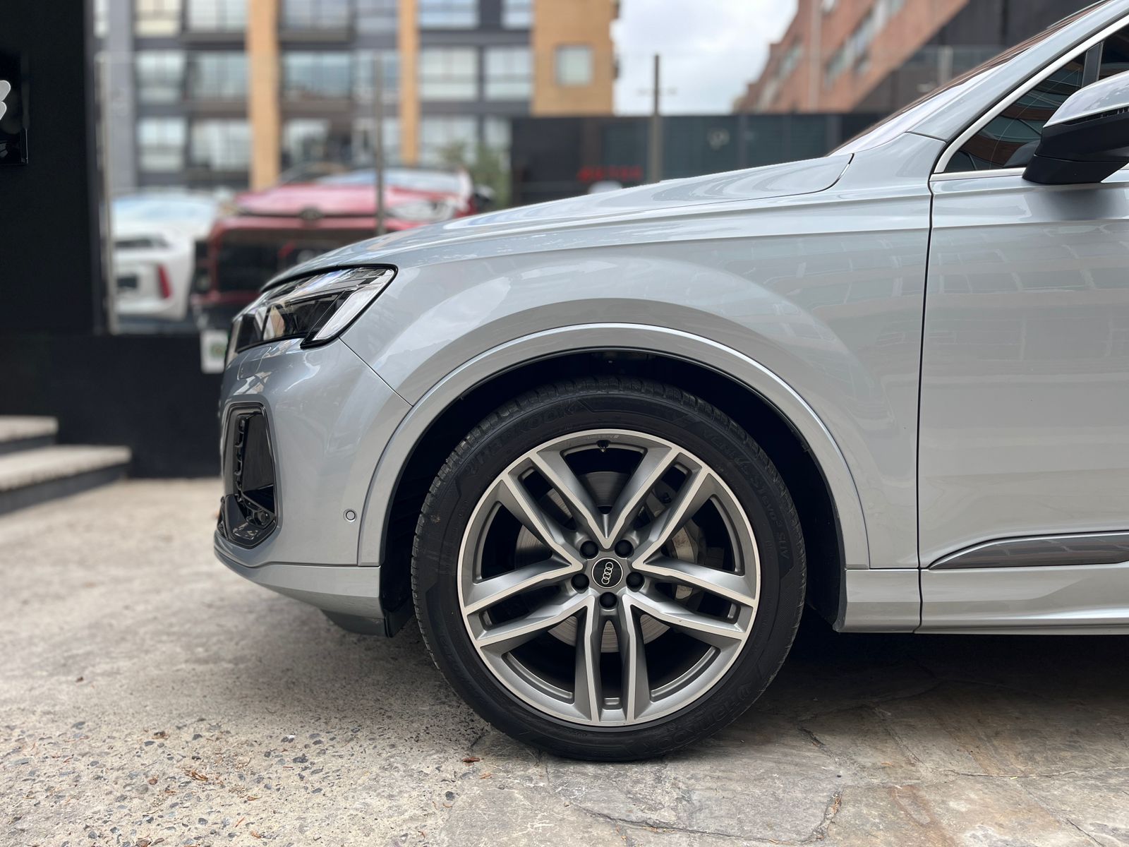 Audi Q7 Modelo 2025 - Autos 93