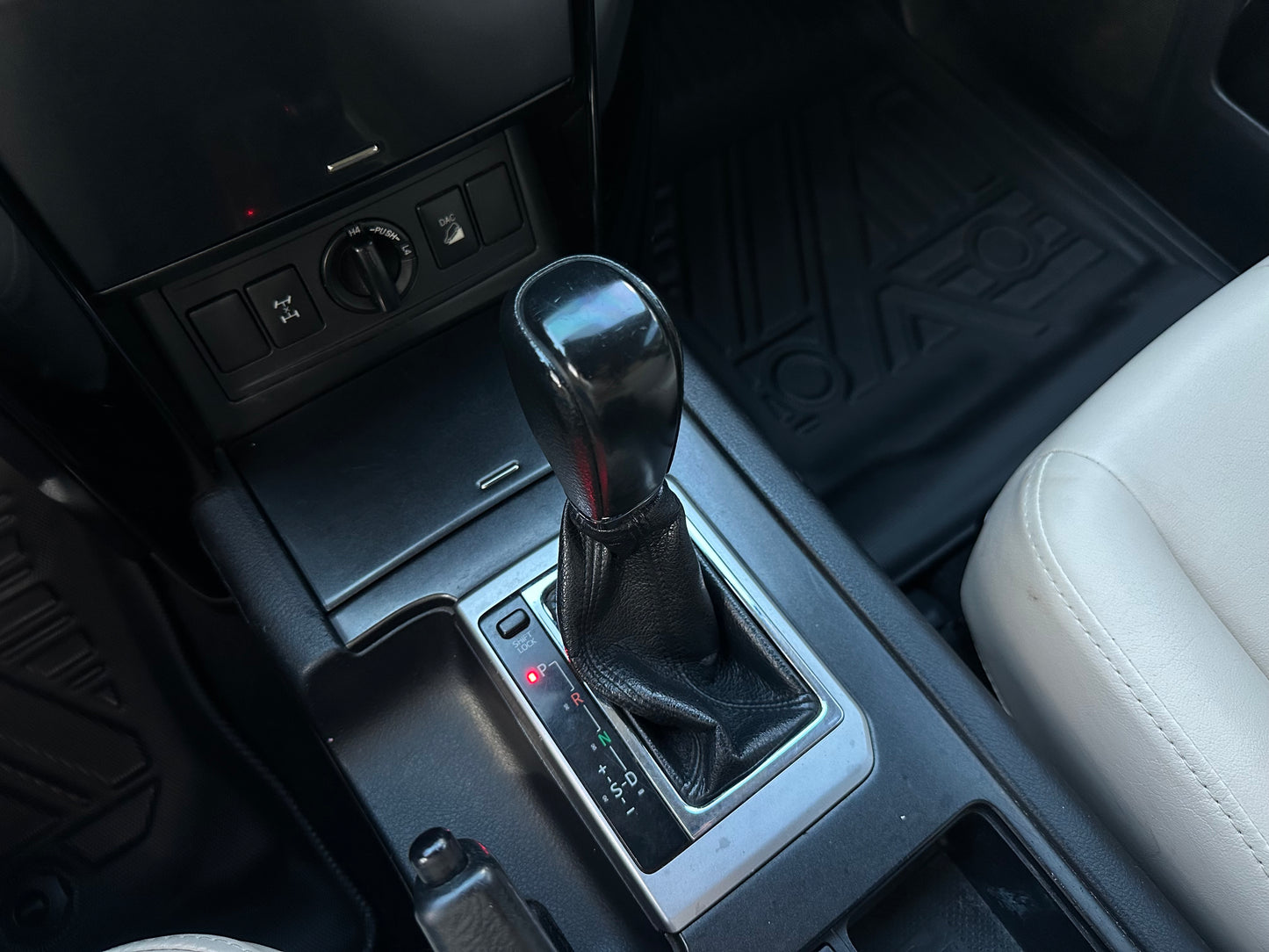 Toyota Prado TX Blindada Modelo 2015