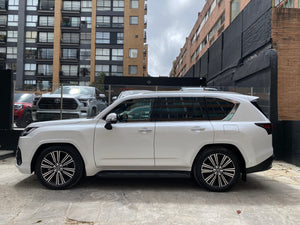 Lexus LX700H Modelo 2025