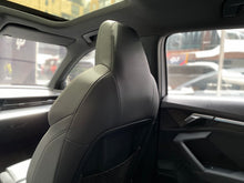 Cargar imagen en el visor de la galería, Audi S3 Sportback Modelo 2023
