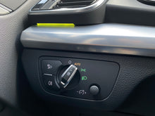 Cargar imagen en el visor de la galería, Audi Q5 Sportback Híbrida Modelo 2023
