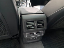 Cargar imagen en el visor de la galería, Audi Q5 45 TFSI Híbrida Modelo 2022
