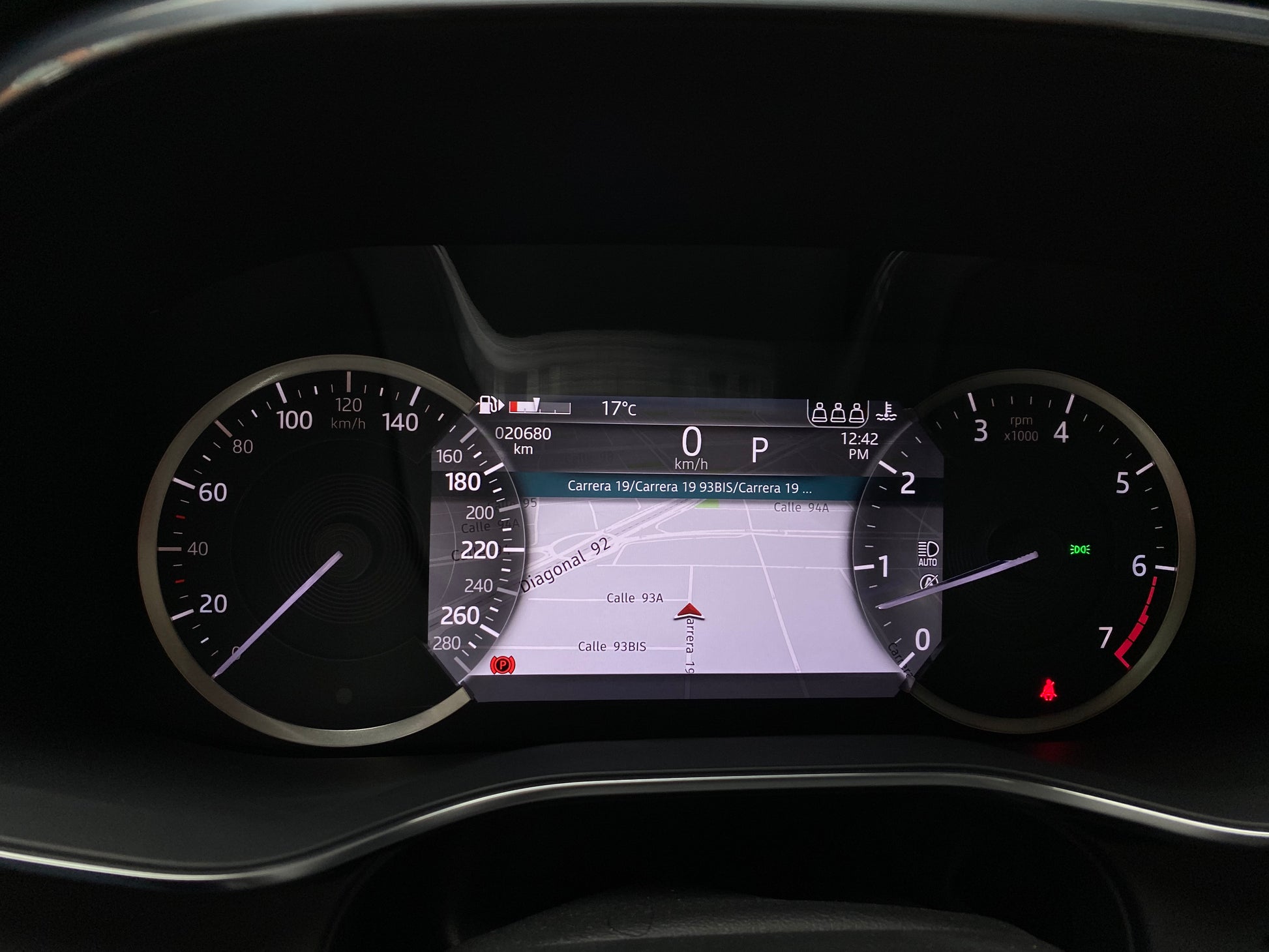 Jaguar F Pace P400 Hibrida Modelo 2022 - Autos 93