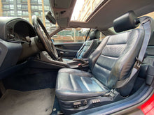 Cargar imagen en el visor de la galería, BMW 850i Modelo 1992
