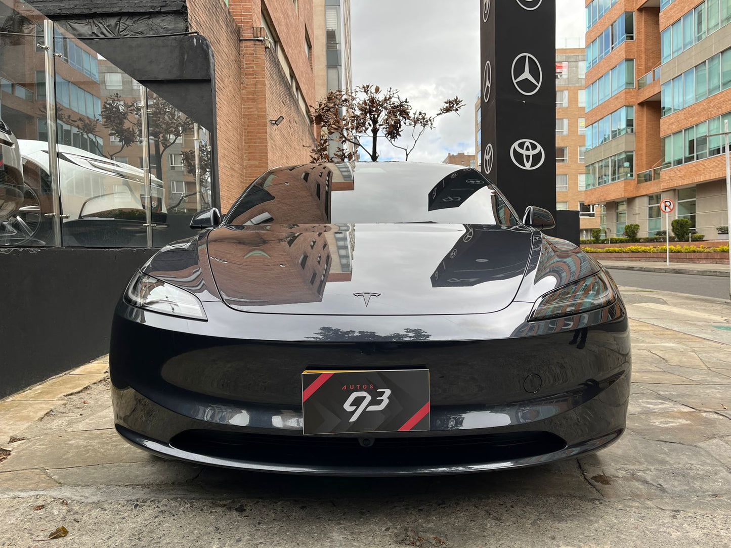 Tesla Model 3 RWD Modelo 2026 - Autos 93