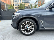 Cargar imagen en el visor de la galería, BMW X5 xDrive40I Modelo 2020
