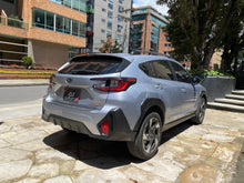 Cargar imagen en el visor de la galería, Subaru Crosstrek ES Modelo 2024

