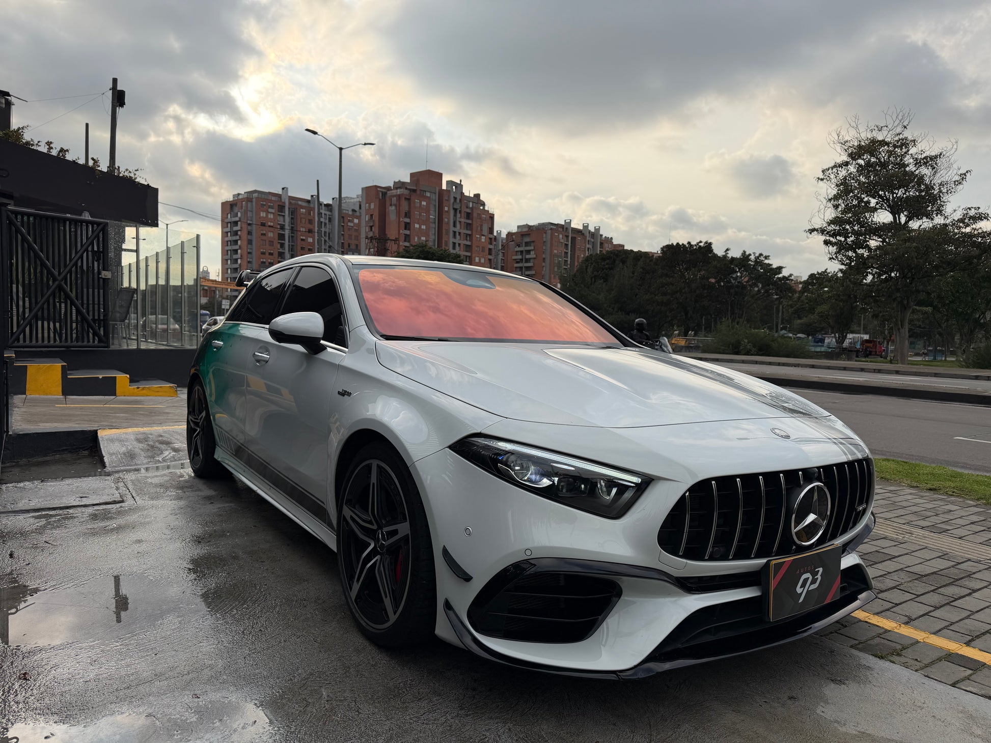 Mercedes Benz A45s AMG Modelo 2023 - Autos 93