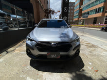 Cargar imagen en el visor de la galería, Subaru Crosstrek ES Modelo 2024
