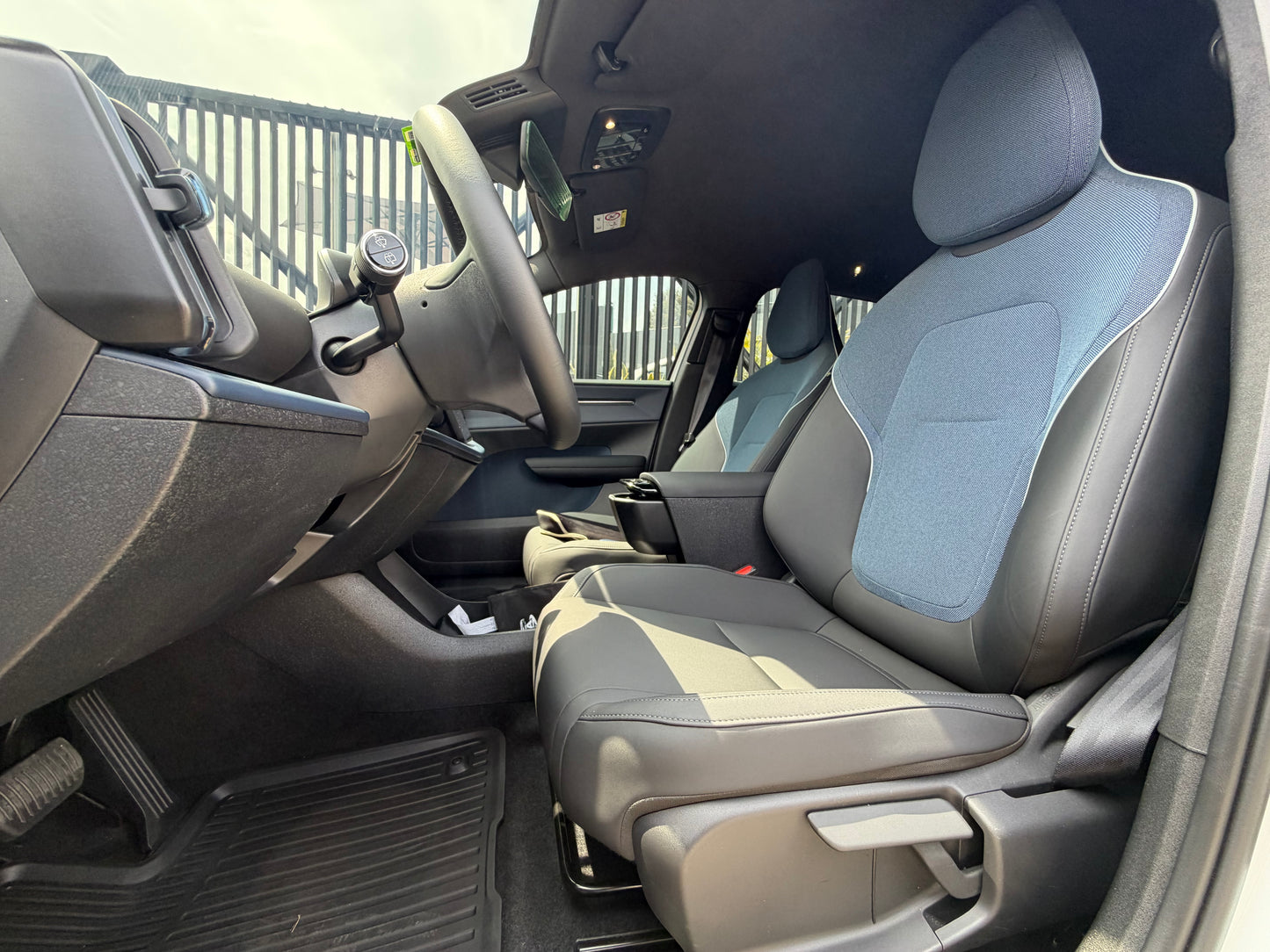 Volvo EX-30 Core RWD Modelo 2025 - Autos 93