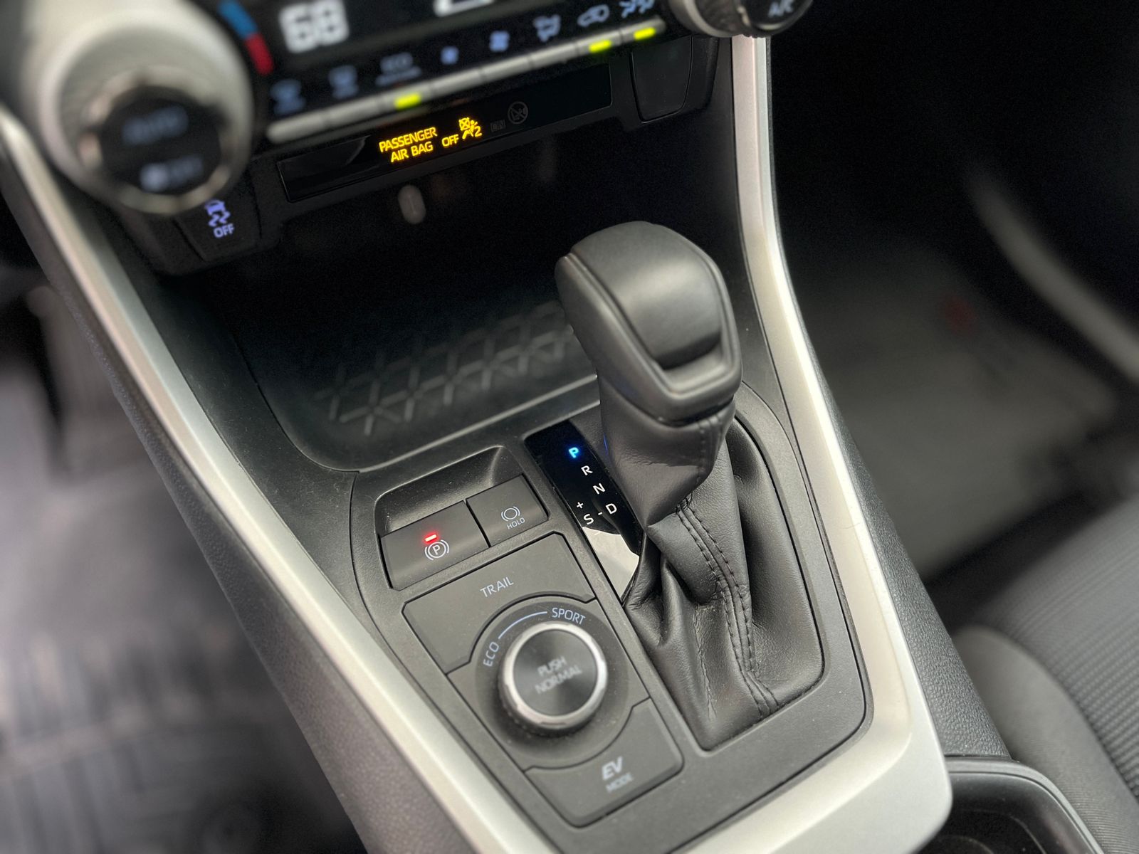 Toyota RAV4 Hybrid Modelo 2021 - Autos 93