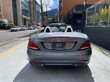 Cargar imagen en el visor de la galería, Mercedes-Benz SLC 200 Modelo 2020
