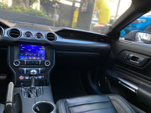 Cargar imagen en el visor de la galería, Ford Mustang Mach 1 Modelo 2022
