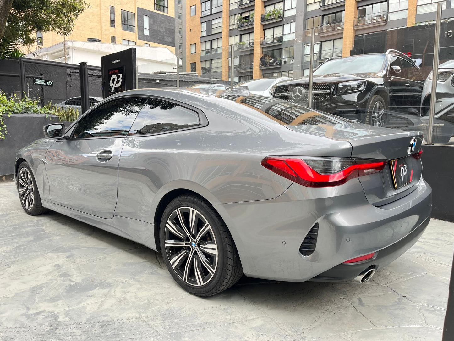 BMW 430i Coupé Modelo 2023