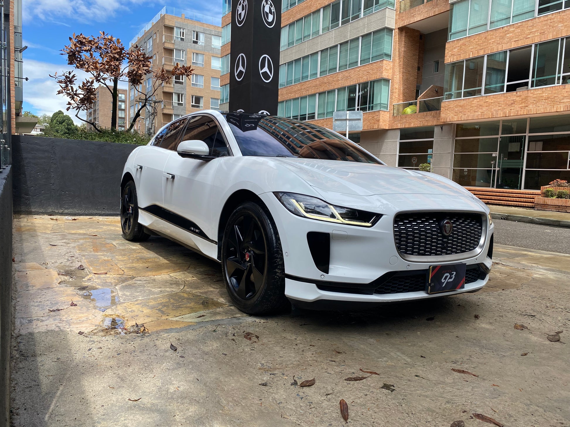 Jaguar I-PACE EV 400S Modelo 2021 - Autos 93