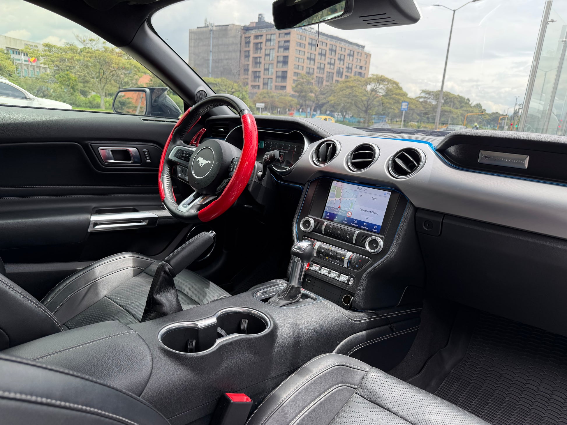 Ford Mustang GT Modelo 2022 - Autos 93