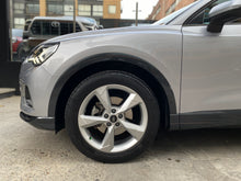Cargar imagen en el visor de la galería, AUDI Q3 35 TFSI Modelo 2023

