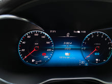 Cargar imagen en el visor de la galería, Mercedes-Benz GLC 300E Coupé Modelo 2022
